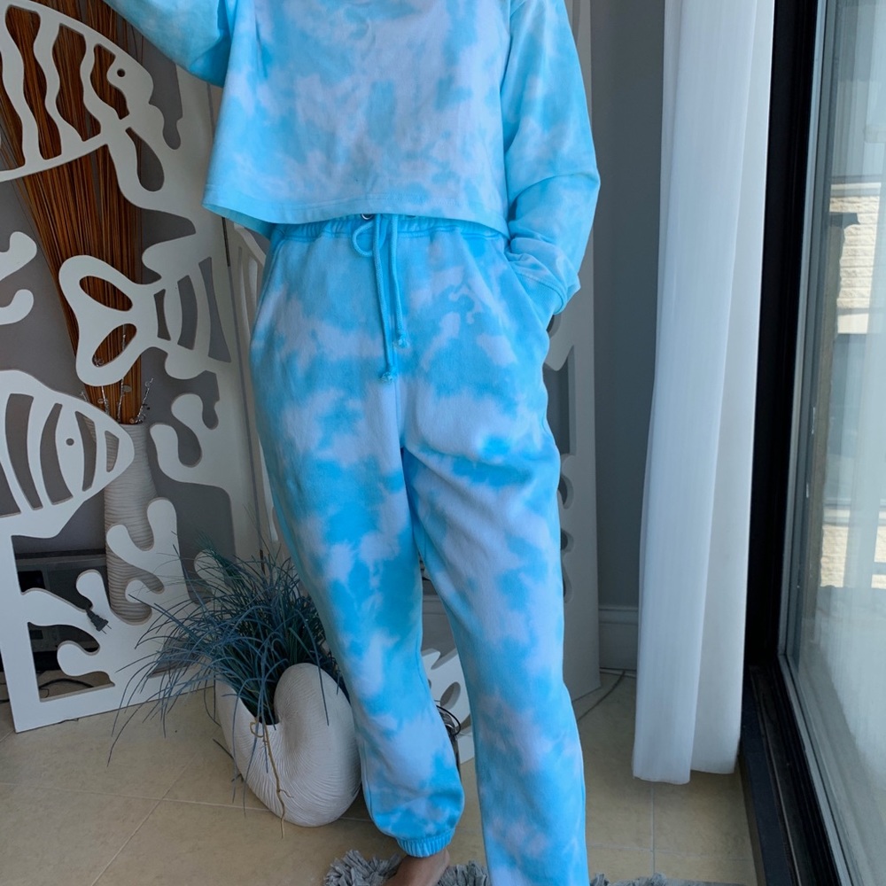 Custom dyed tie dye sweats top/bottom set - Picture 9 of 9